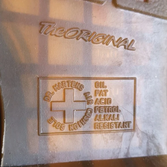 Doc Martens tall boots (with issues) - Picture 8 of 16